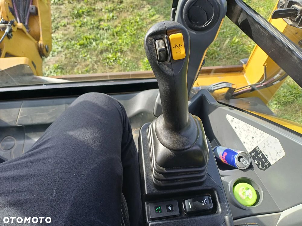 Caterpillar 432 - 18