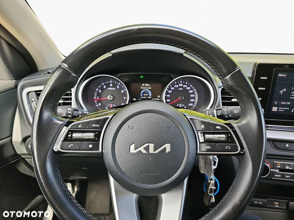 Kia Ceed 1.5 T-GDI M - 18
