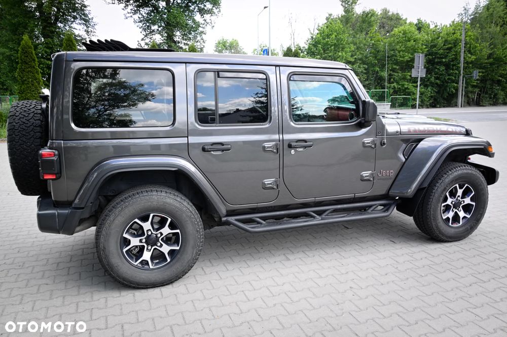 Jeep Wrangler - 11