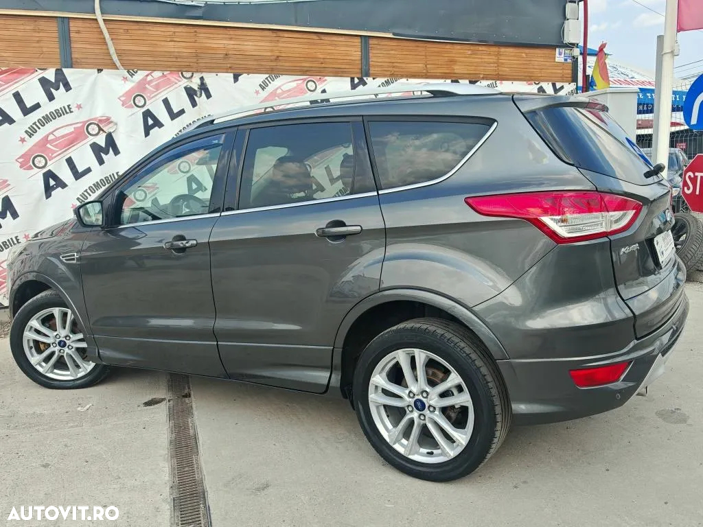 Ford Kuga 2.0 TDCi 4WD Powershift Titanium - 9