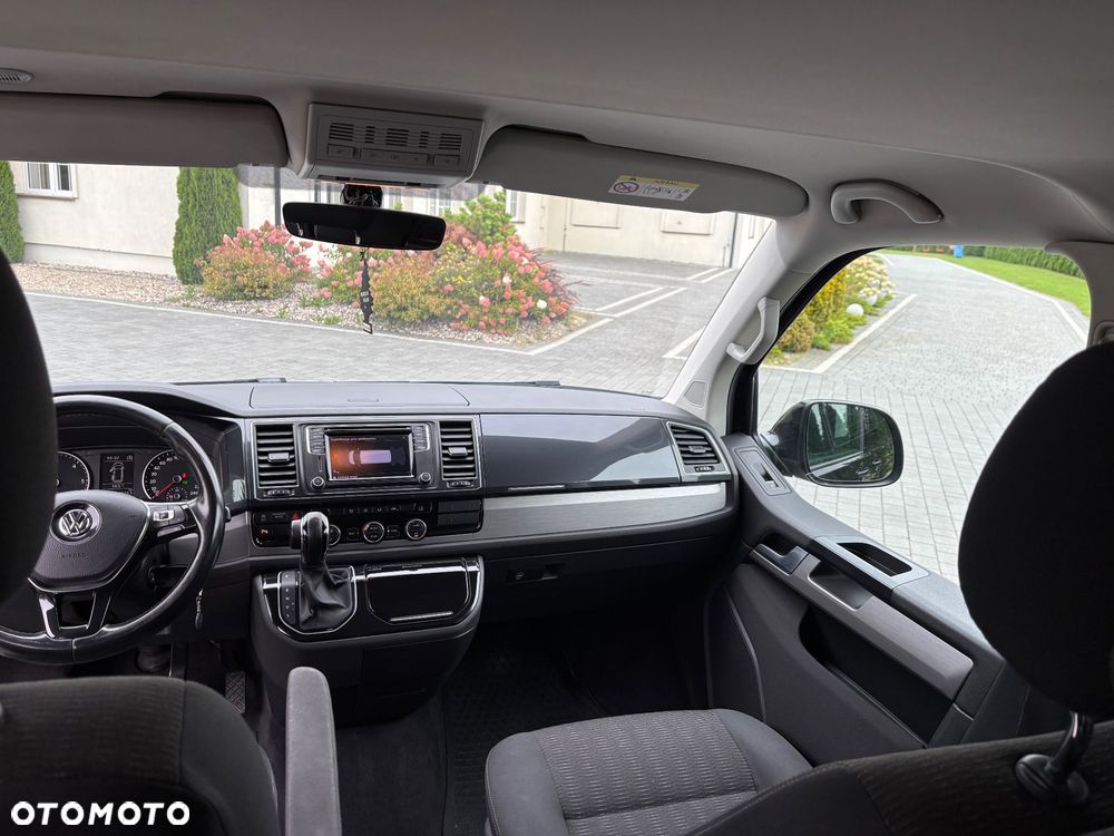 Volkswagen Multivan - 14