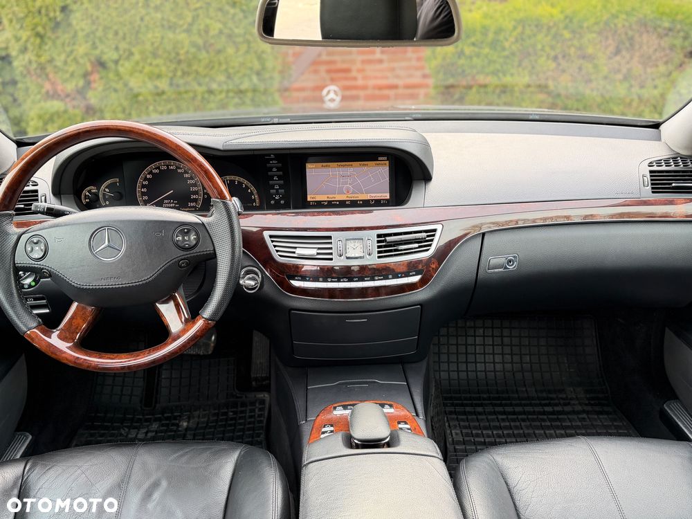 Mercedes-Benz Klasa S 320 CDI DPF 7G-TRONIC BlueEFFICIENCY - 27