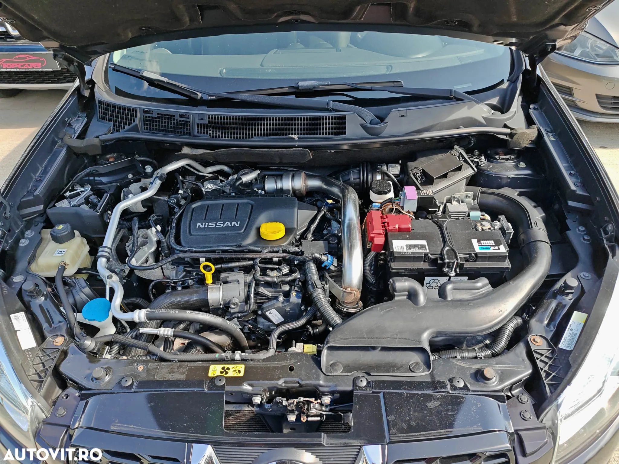 Nissan Qashqai 1.6 DCI N-Connecta - 8