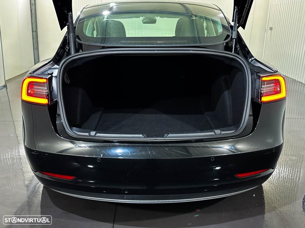 Tesla Model 3 Standard Range Plus RWD - 52