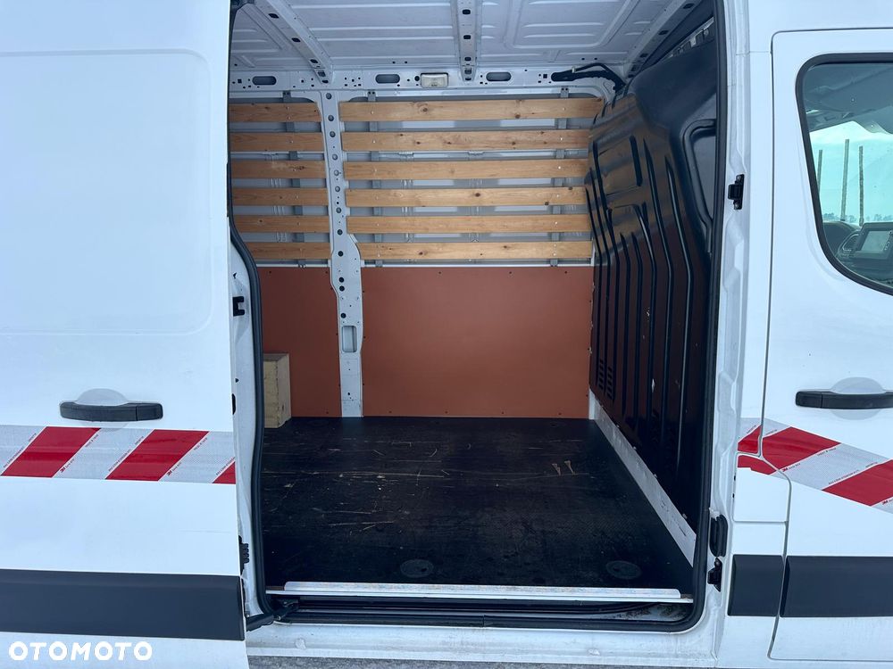 Renault Master - 13