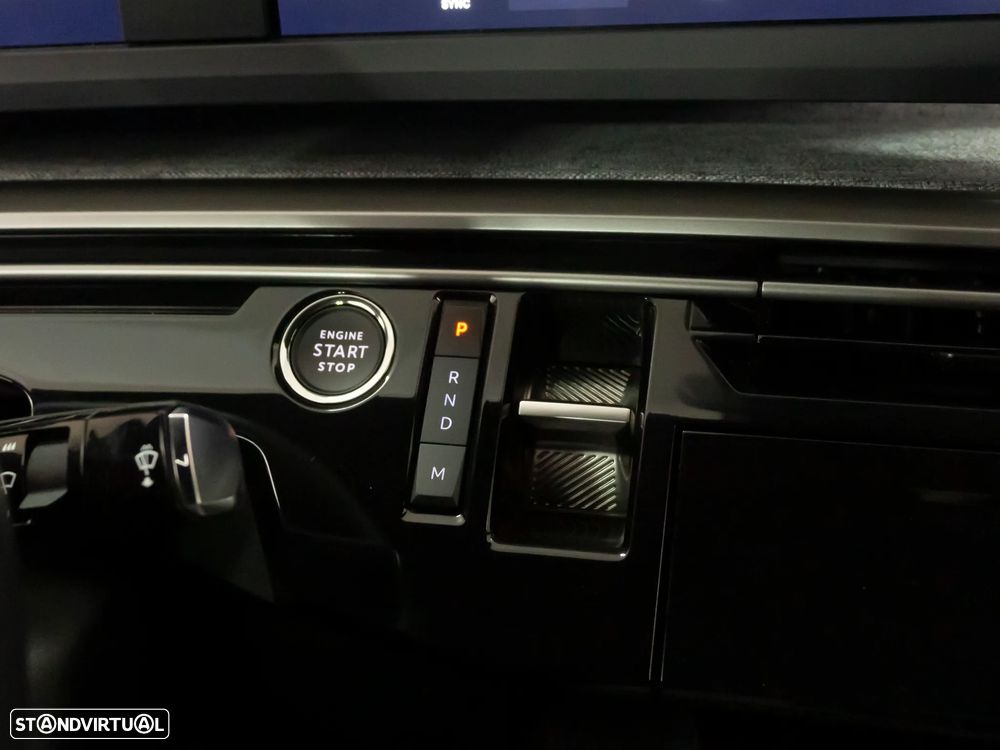 Peugeot 3008 1.2 Hybrid Allure e-DCS6 - 34