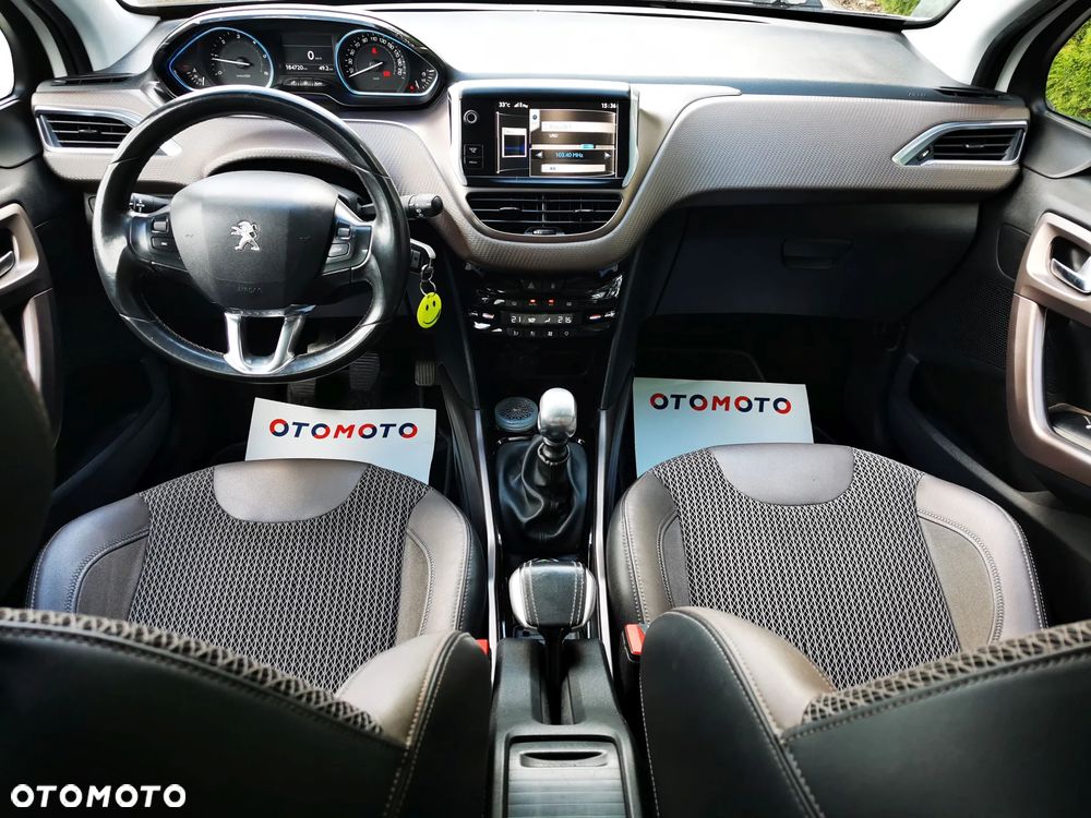 Peugeot 2008 e-HDi FAP 115 STOP & START Allure - 17