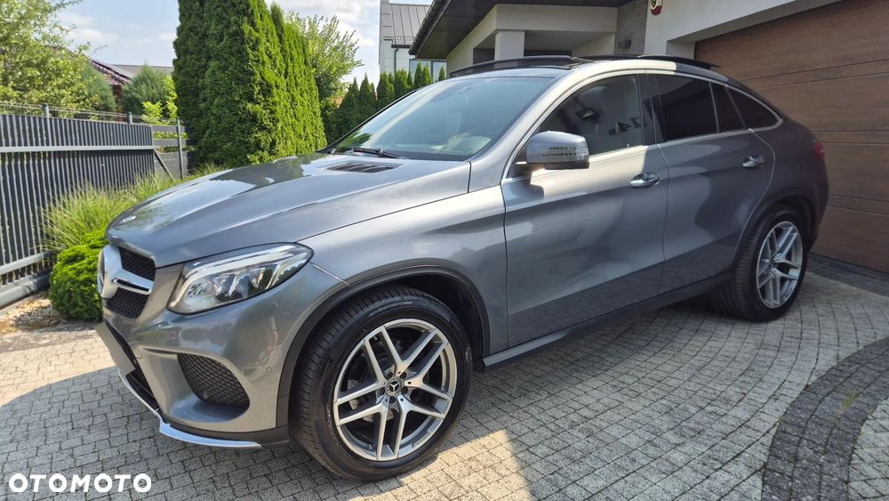 Mercedes-Benz GLE - 1