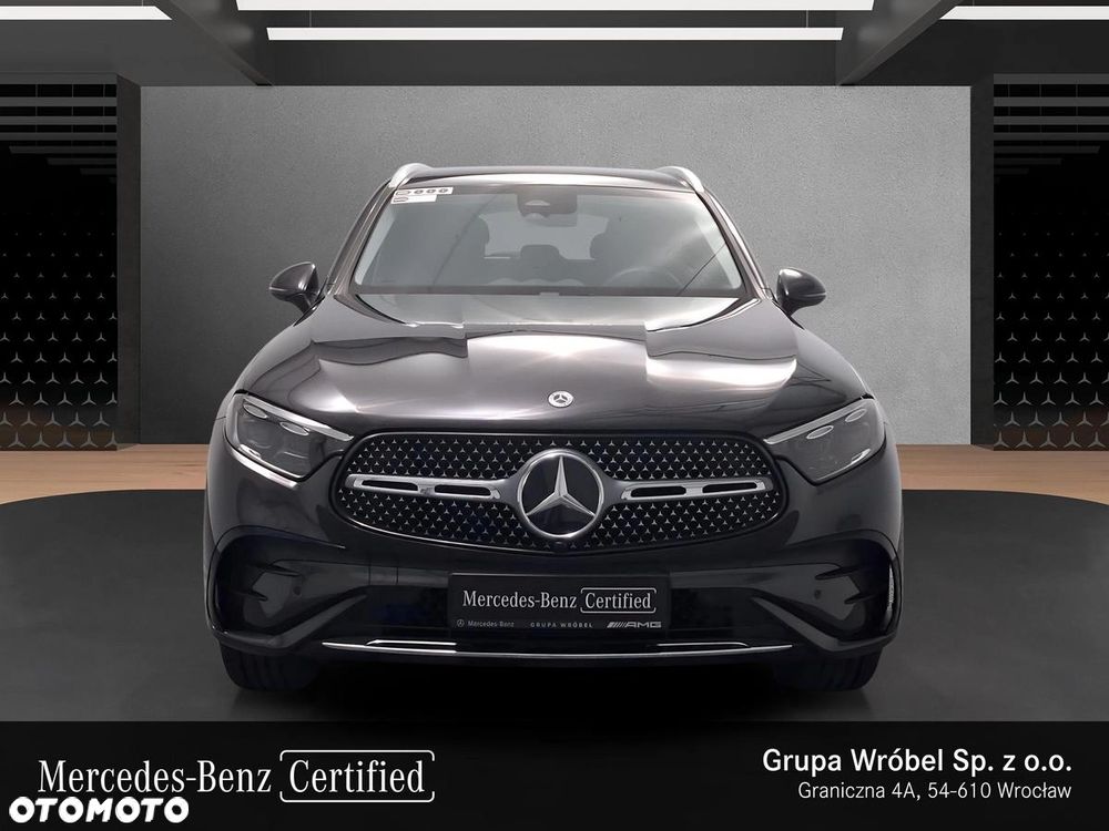 Mercedes-Benz GLC 300 e 4-Matic - 8