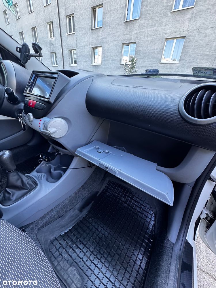 Citroën C1 1.0i Desire - 9
