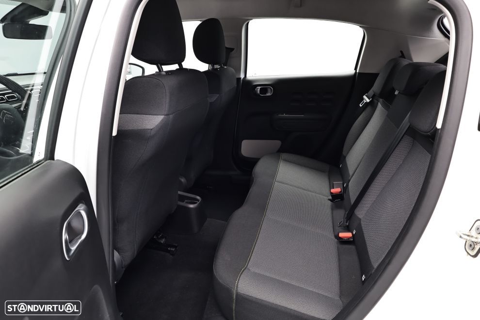 Citroën C3 1.2 PureTech Shine - 23