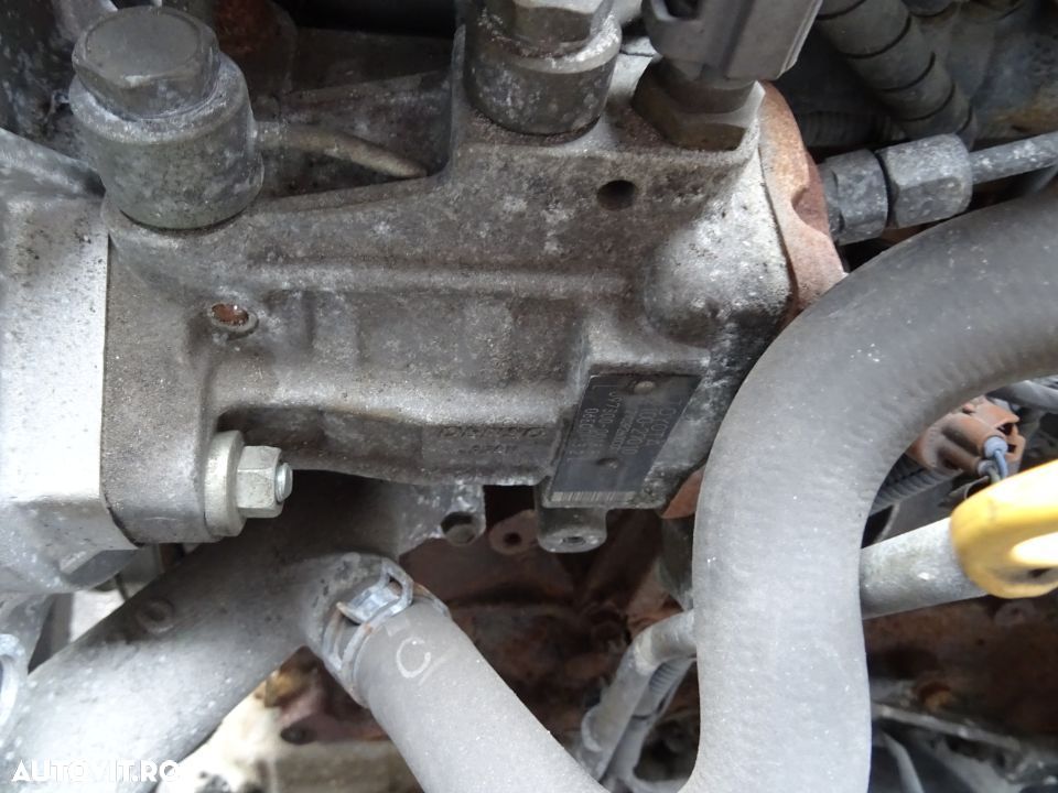 Pompa de inalta presiune Toyota Corolla Verso 2.0 D4D 66KW 90 CP din 2005 - 1