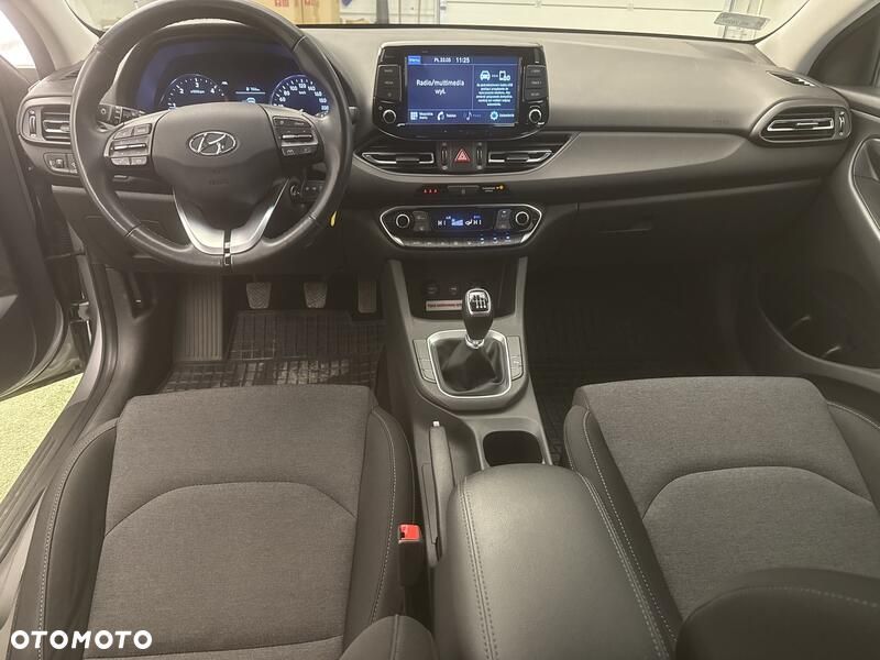 Hyundai i30 - 22