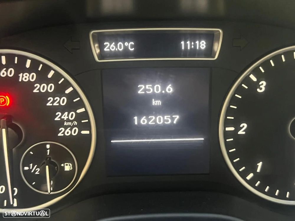 Mercedes-Benz A 180 d Urban - 14