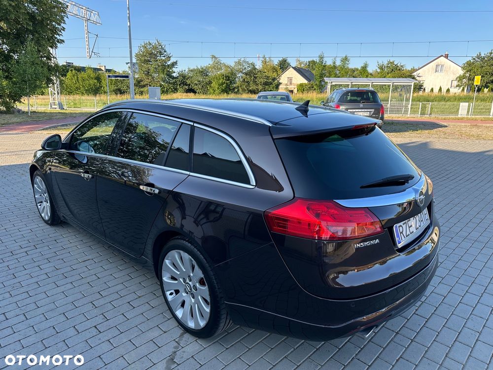 Opel Insignia 2.8 V6 Turbo 4x4 Automatik Cosmo - 13