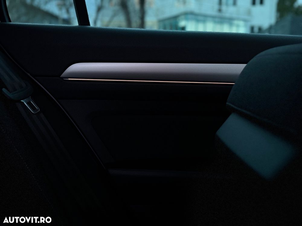 Volkswagen Passat 2.0 TDI (BlueMotion Technology) Comfortline - 11