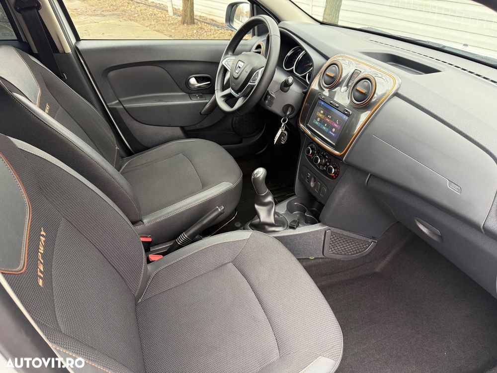 Dacia Sandero Stepway TCe 90 Prestige - 22