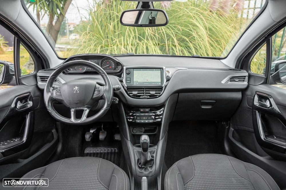 Peugeot 208 1.5 BlueHDi Allure - 6