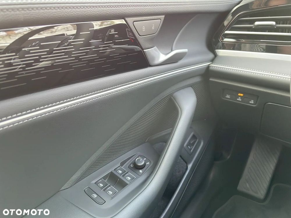 Volkswagen Passat Variant - 17