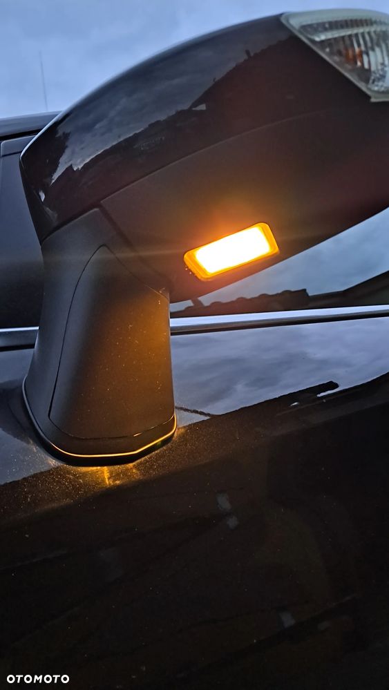 Ford Kuga - 28