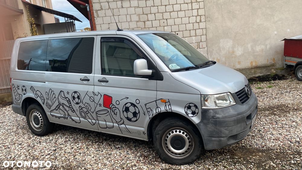 Volkswagen Transporter T5 TDI L1H1 - 2