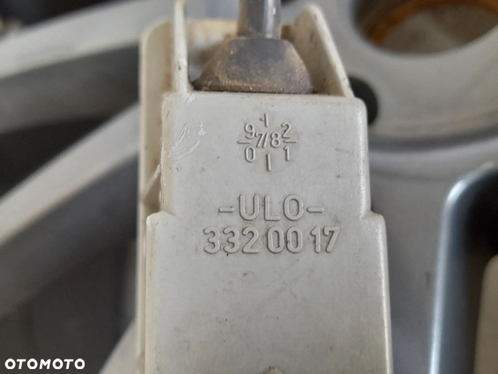 Lampa kierunkowskazu przód Volkswagen Golf 2 171953049F - 6