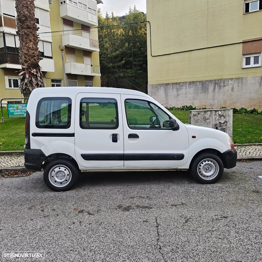 Renault Kangoo ver-1-2-16v-confort - 2