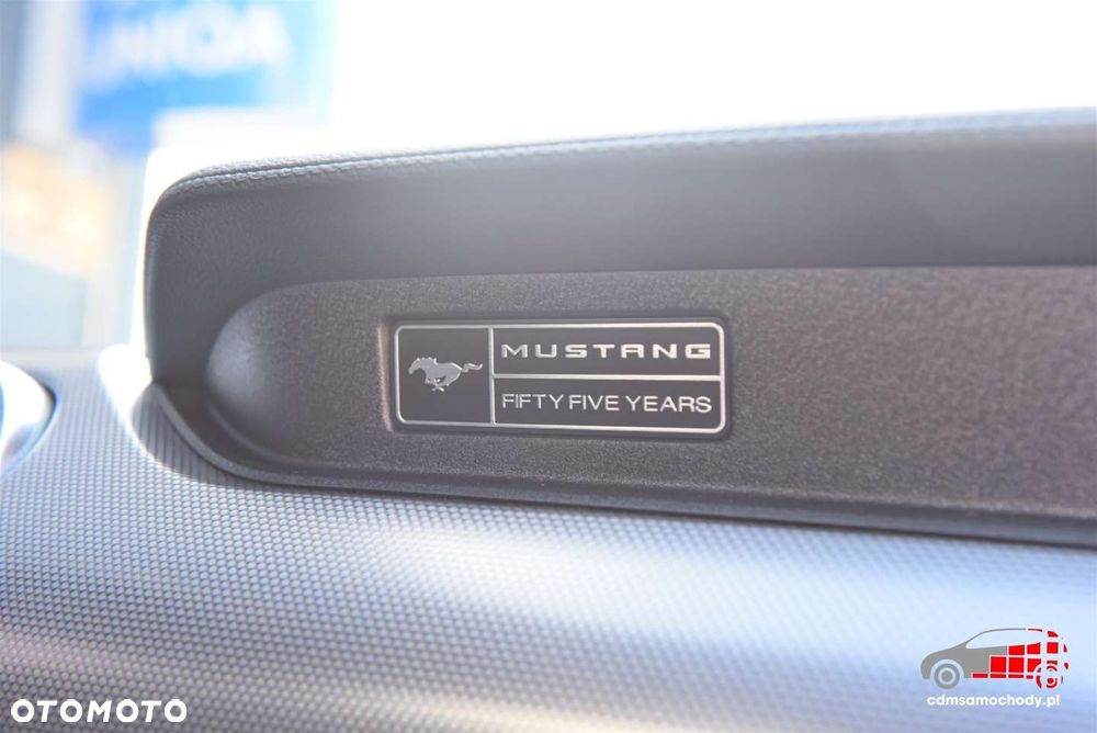 Ford Mustang 5.0 V8 GT - 17