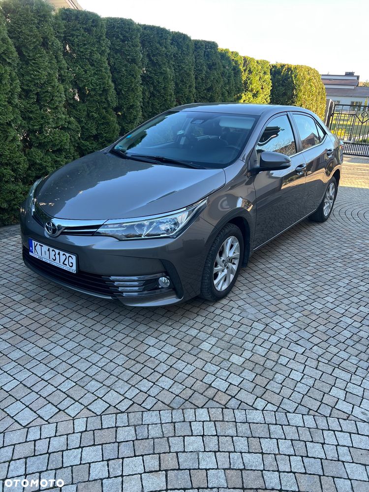 Toyota Corolla 1.6 Comfort - 1