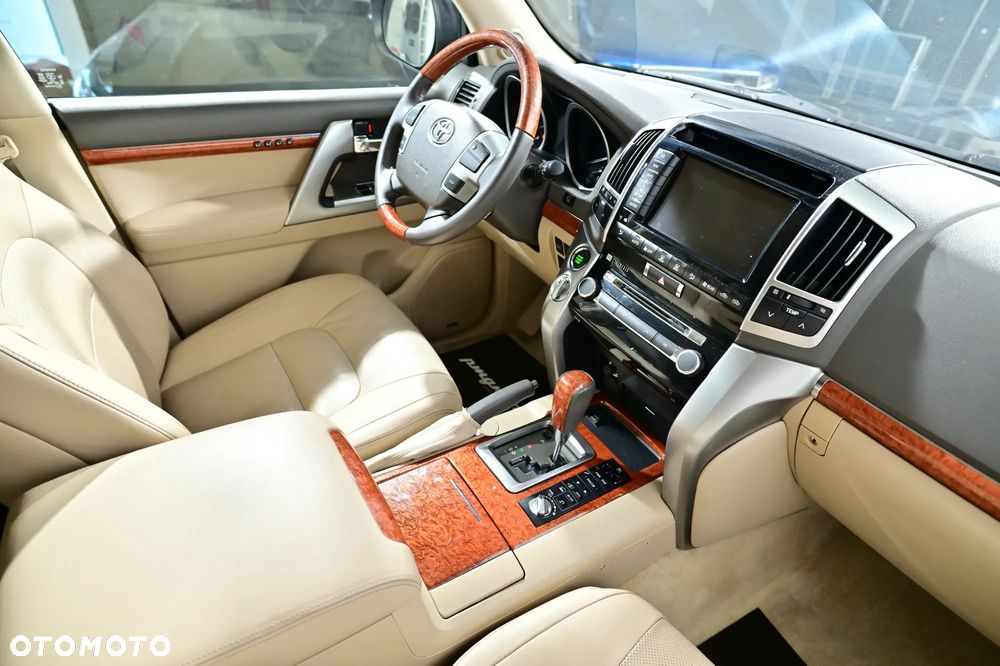 Toyota Land Cruiser LC 4.5 D-4D Prestige Executive 7os - 17