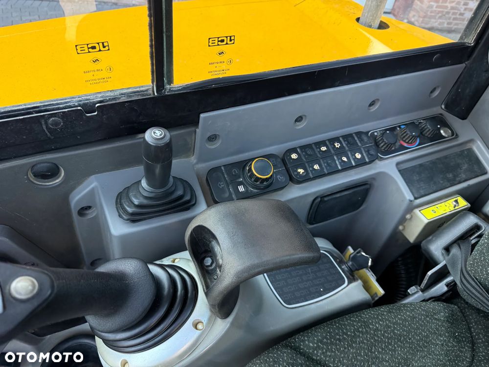 JCB 48Z-1 - 23