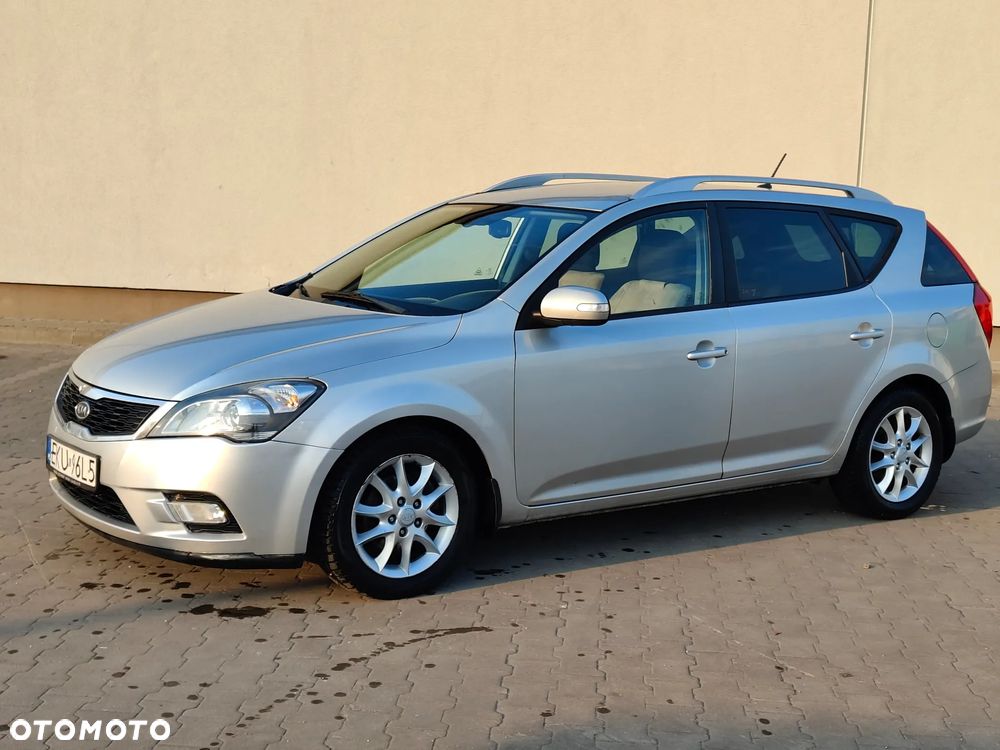 Kia Ceed 2.0 crdi Optimum - 1