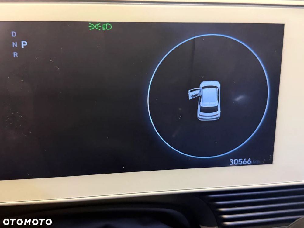 Hyundai IONIQ Electric Premium - 23