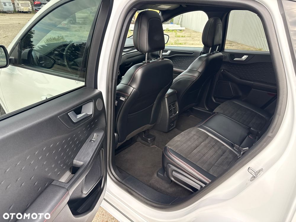 Ford Kuga 2.0 EcoBlue Hybrid ST-LINE X - 11