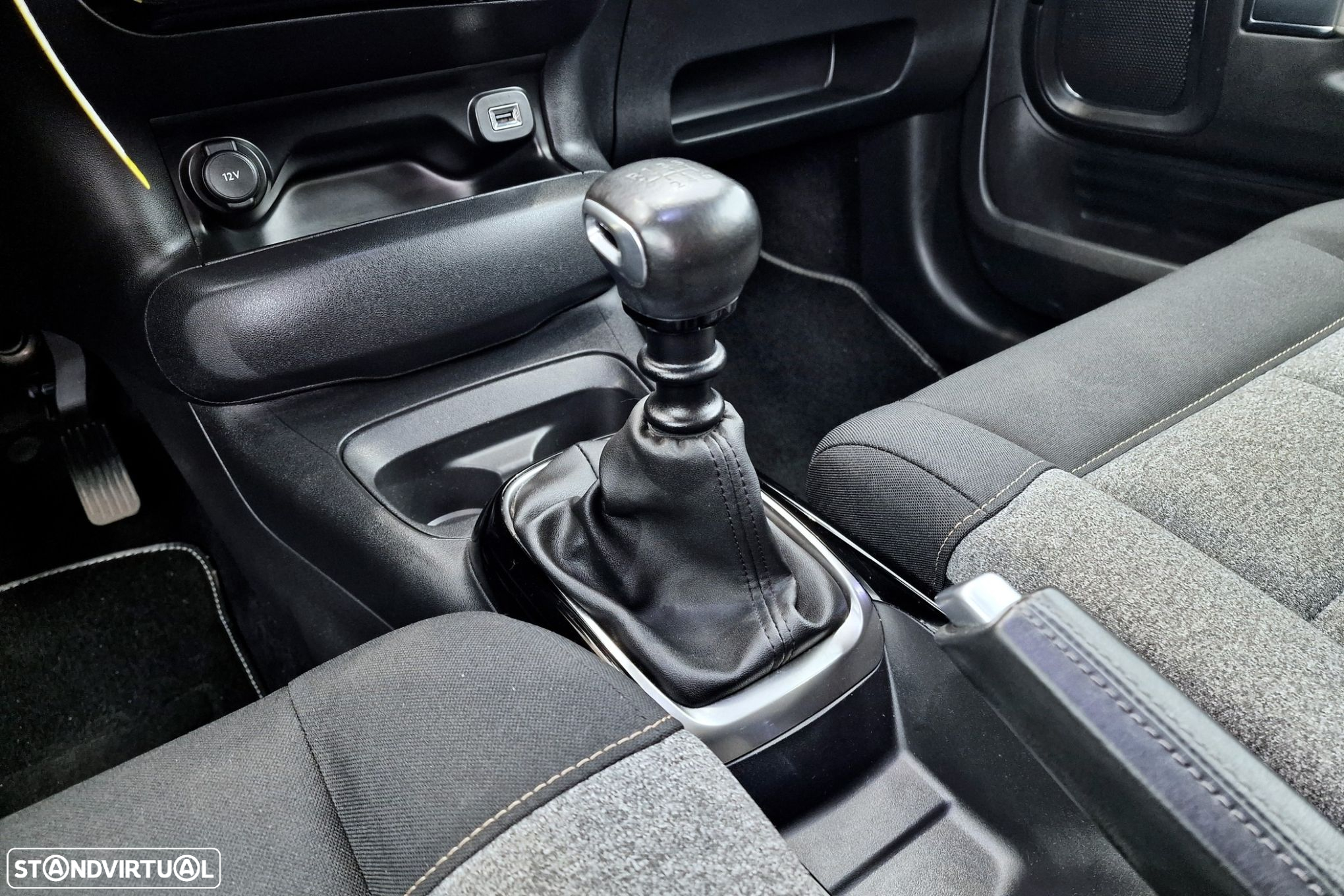 Citroën C4 Cactus 1.2 PureTech Origins - 19