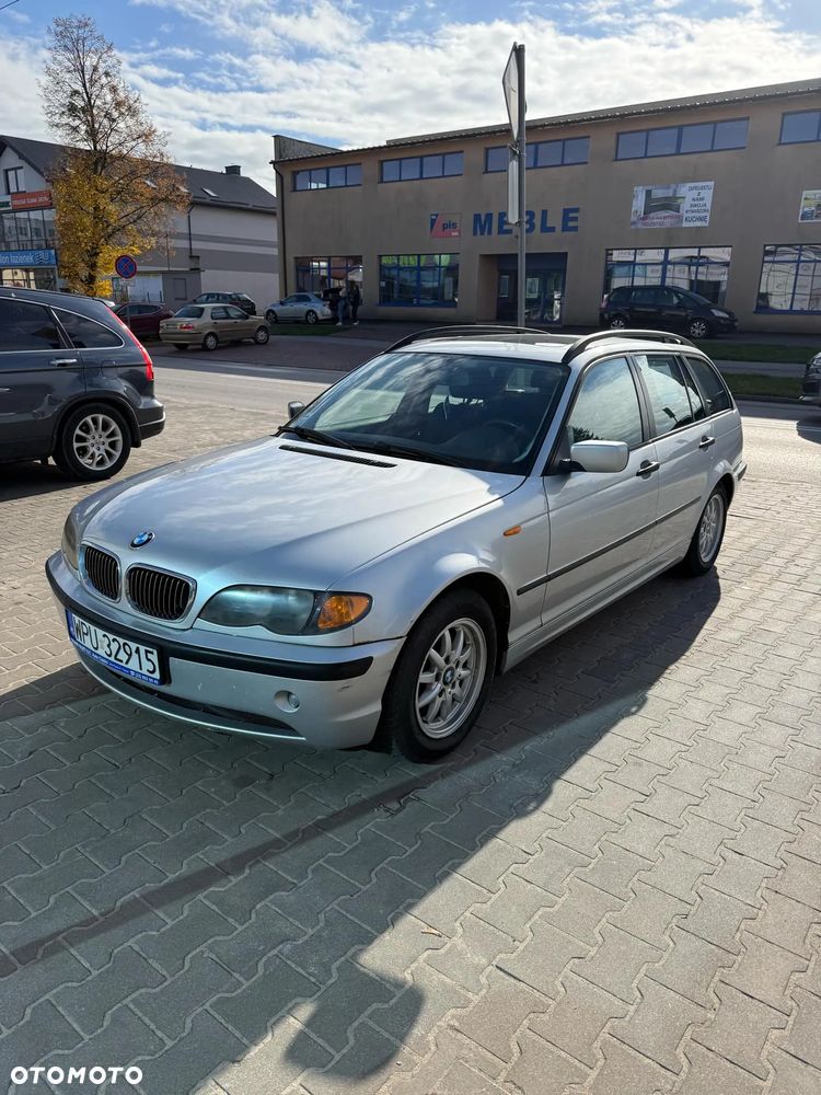 BMW Seria 3 318d - 1