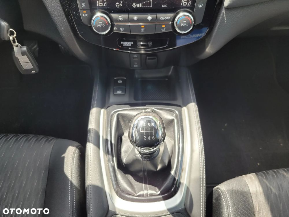 Nissan X-Trail 1.6 DIG-T N-Connecta - 16