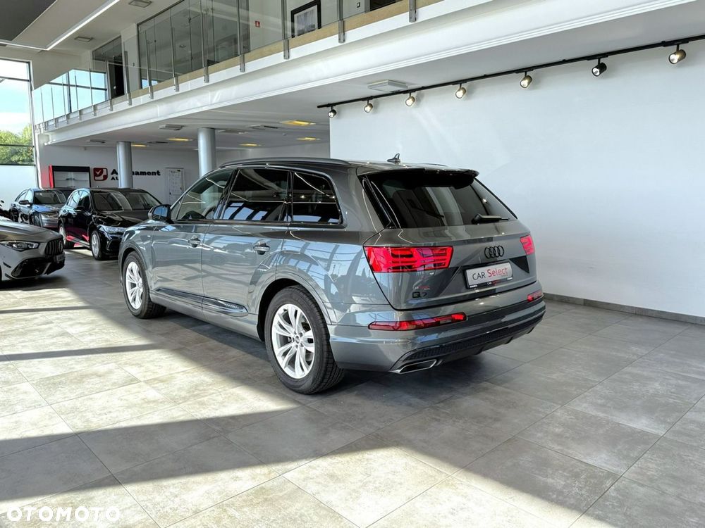 Audi Q7 - 6