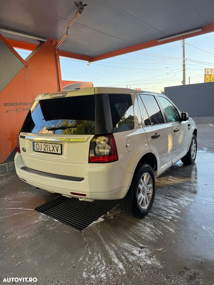 Land Rover Freelander 2 2.2 SD4 SE - 3
