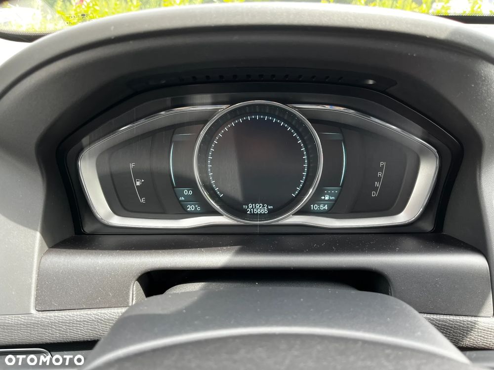 Volvo XC 60 D4 AWD Summum - 3