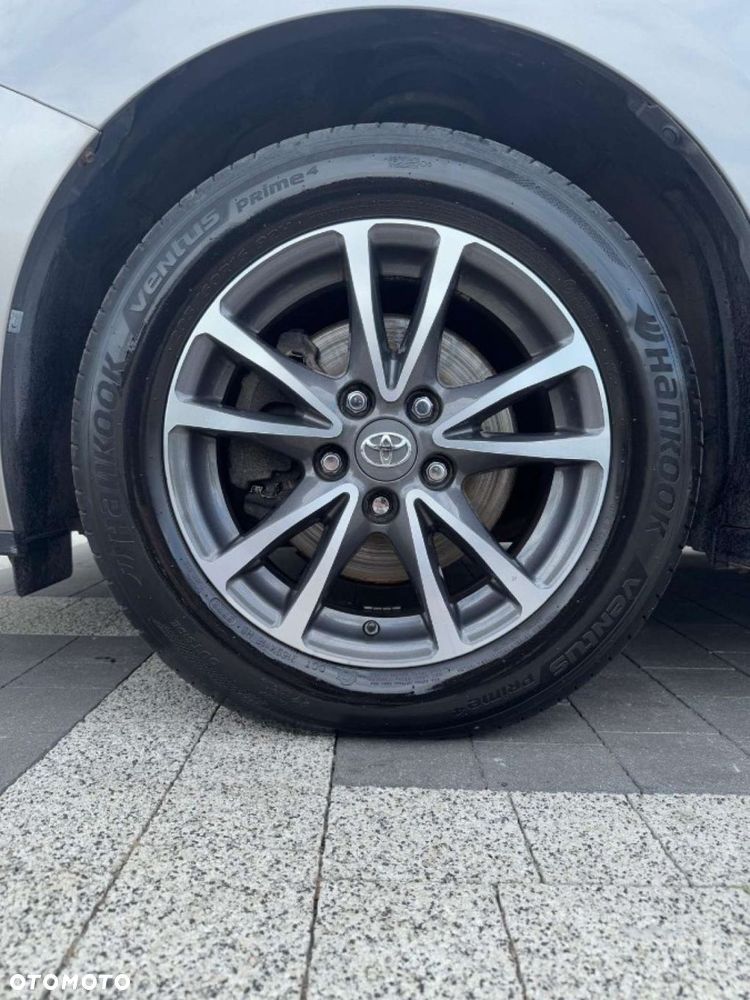Toyota Corolla Verso - 34