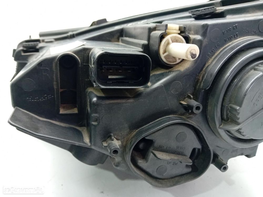 Ótica / farol direita BMW i3 (I01) - 4