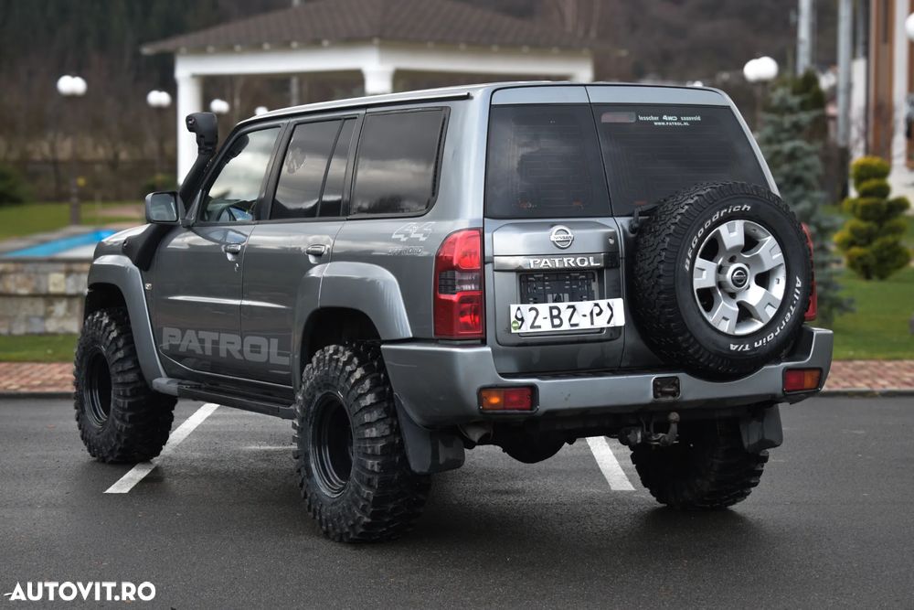 Nissan Patrol 3.0 TDI Luxury Plus - 4