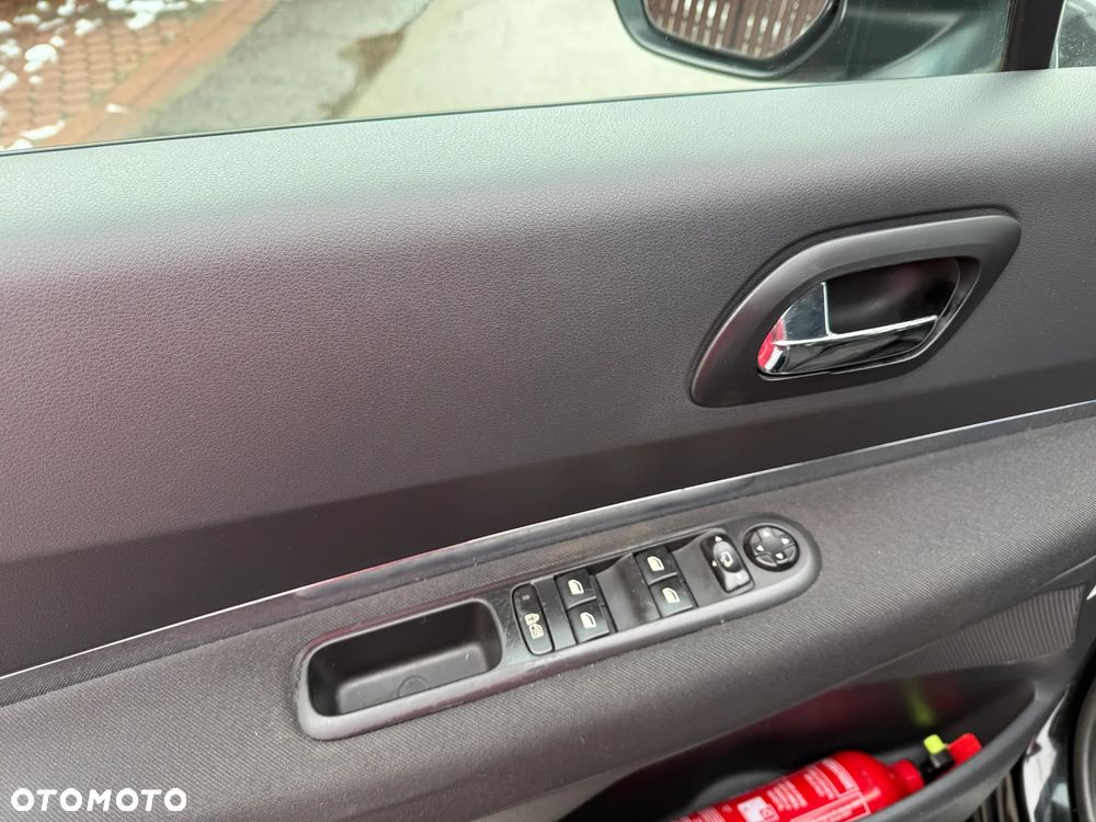 Peugeot 5008 2.0 HDi Family 7os - 13