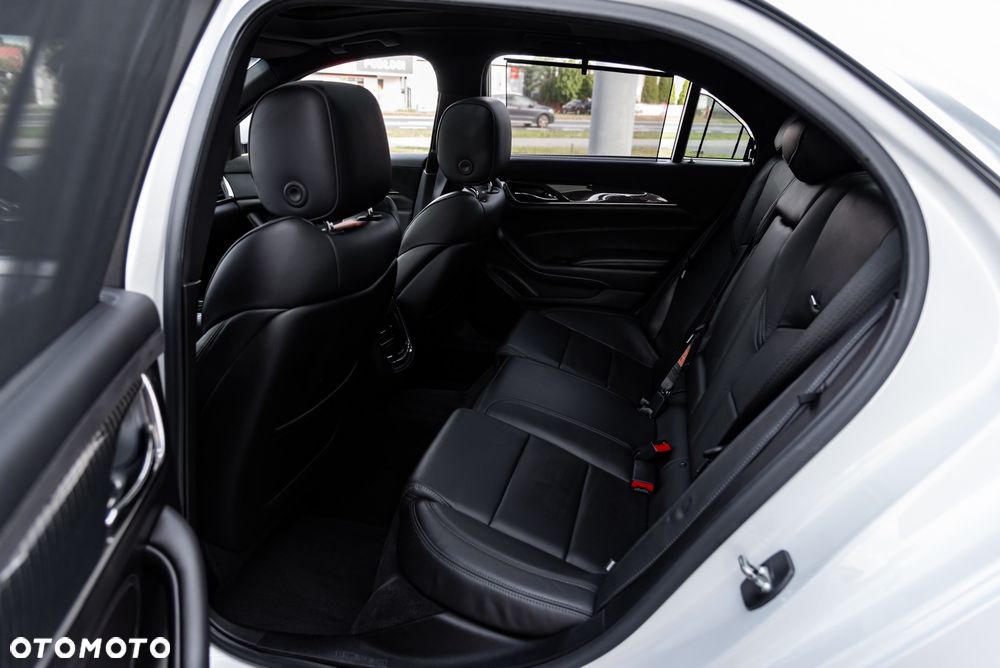 Cadillac CTS 2.0 Turbo AT AWD Premium - 19