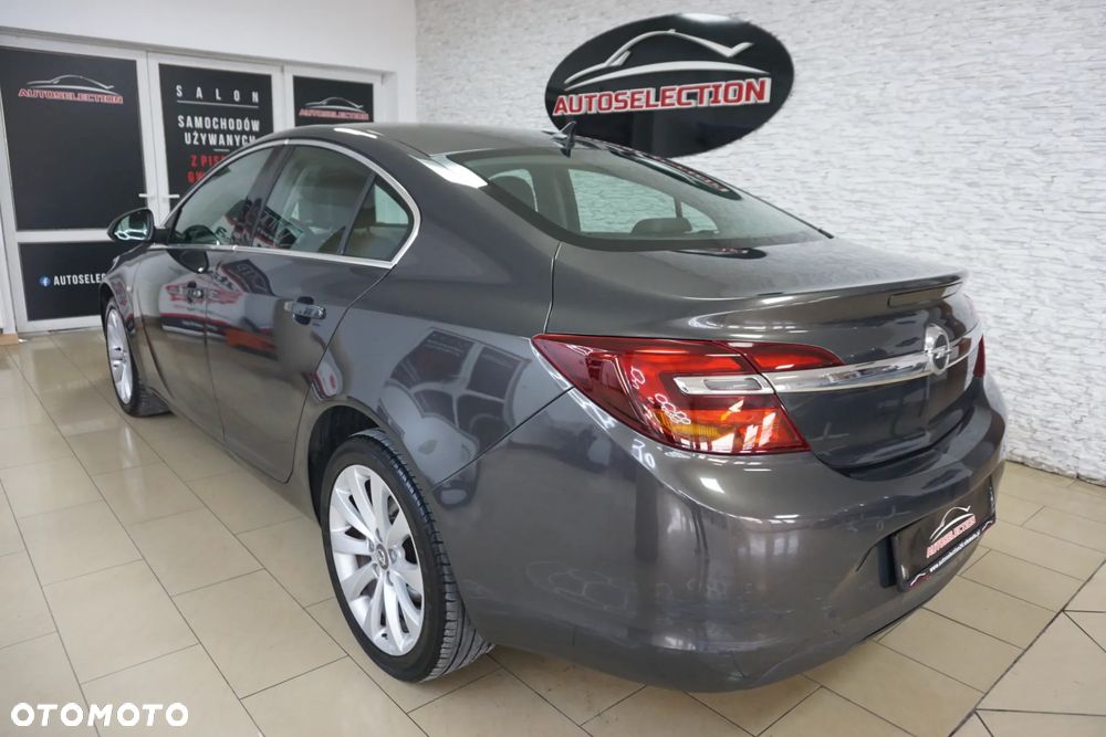Opel Insignia 1.4 T Cosmo S&S - 8