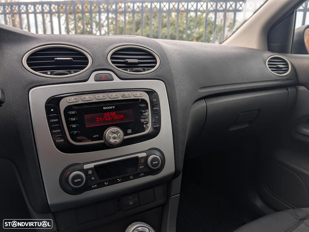 Ford Focus SW 1.6 TDCi Sport - 4