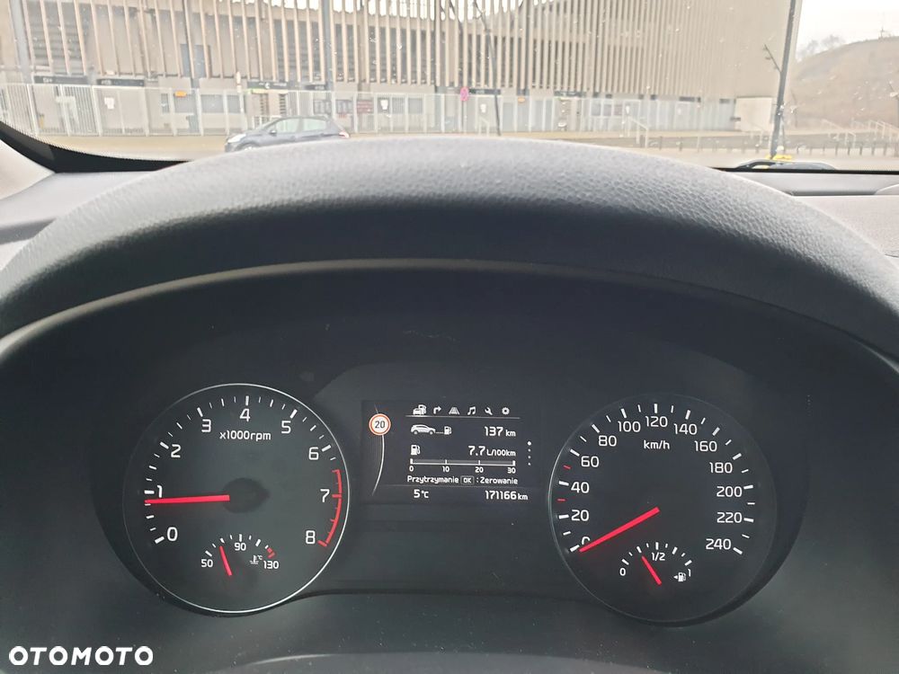 Kia Sportage 1.6 GDI 2WD Dream-Team Edition - 27