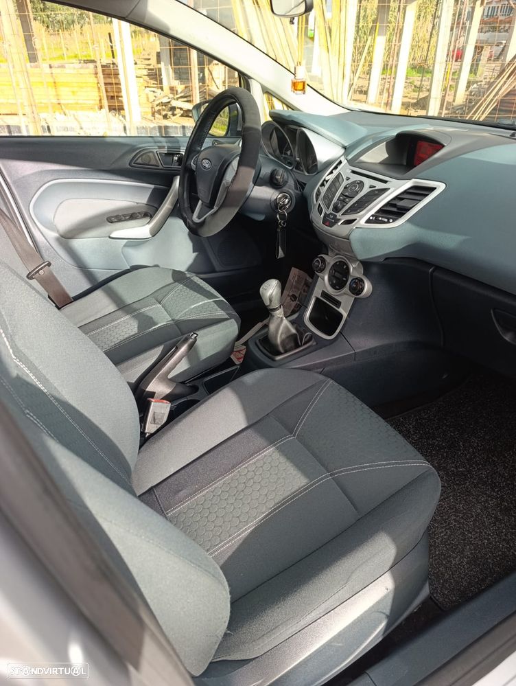 Ford Fiesta 1.25 Titanium - 5