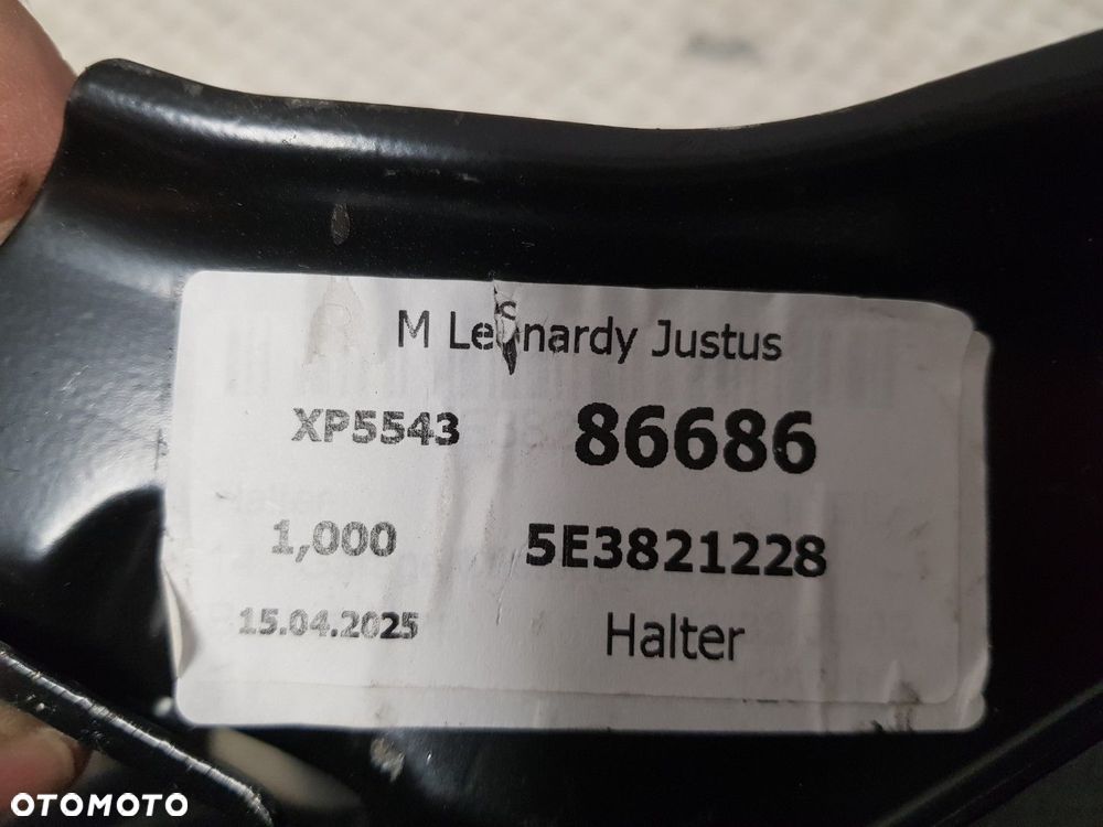 NOWY ORYGINALNY WSPORNIK MOCOWANIE UCHWYT BŁOTNIKA PRAWY PRZÓD SKODA OCTAVIA IV 4 20-25 5E3821228 5E - 4